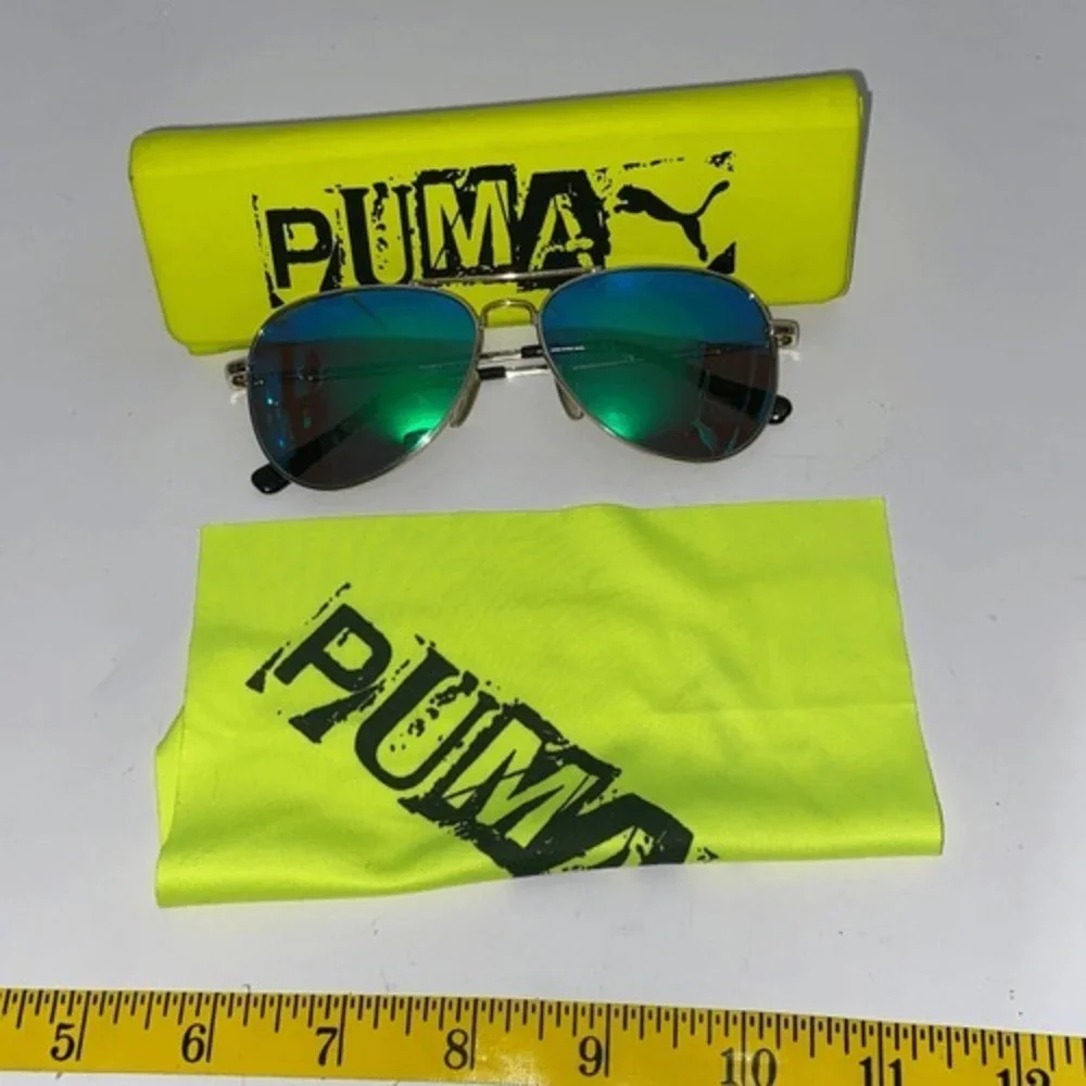 Puma Unisex Aviator's‎ Sunglasses with Neon Green Case